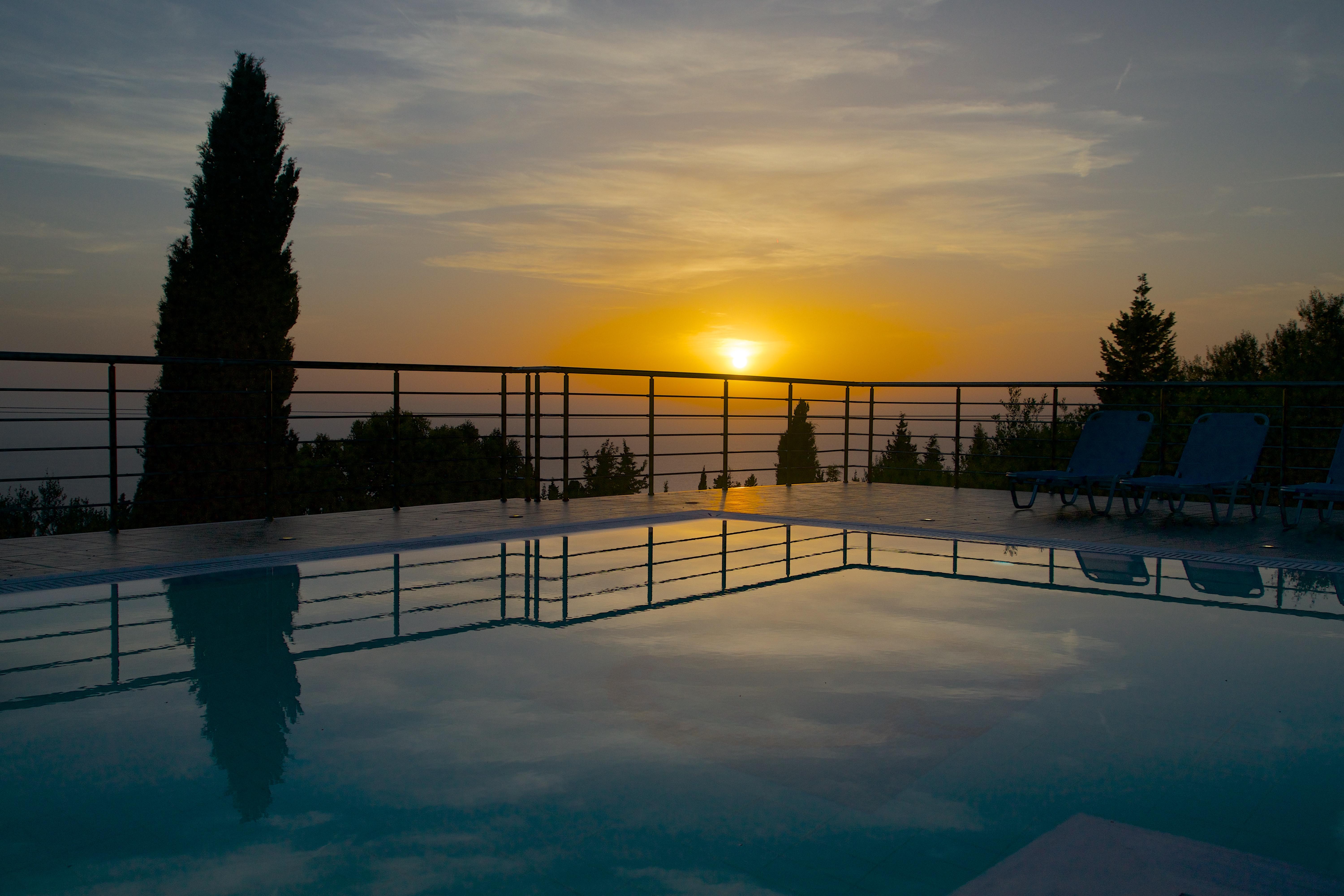 Studios Vrionis Panoramic Sunset Mesovounia  外观 照片